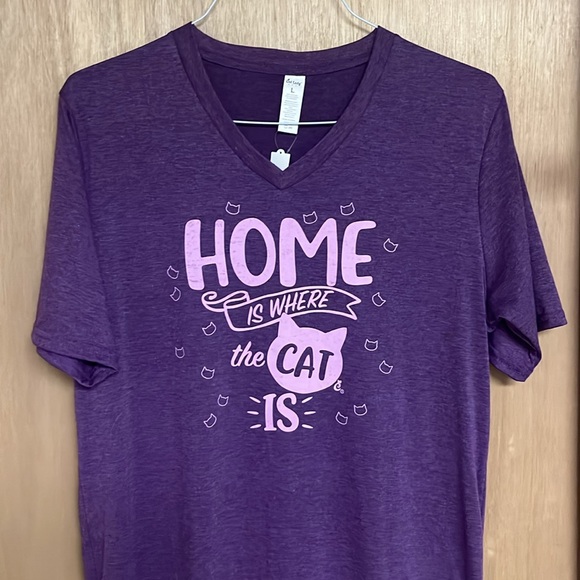 CatLadyBox L Purple & Light Purple Home is Where the Cat is Graphic V-Neck Tee - Picture 2 of 9
